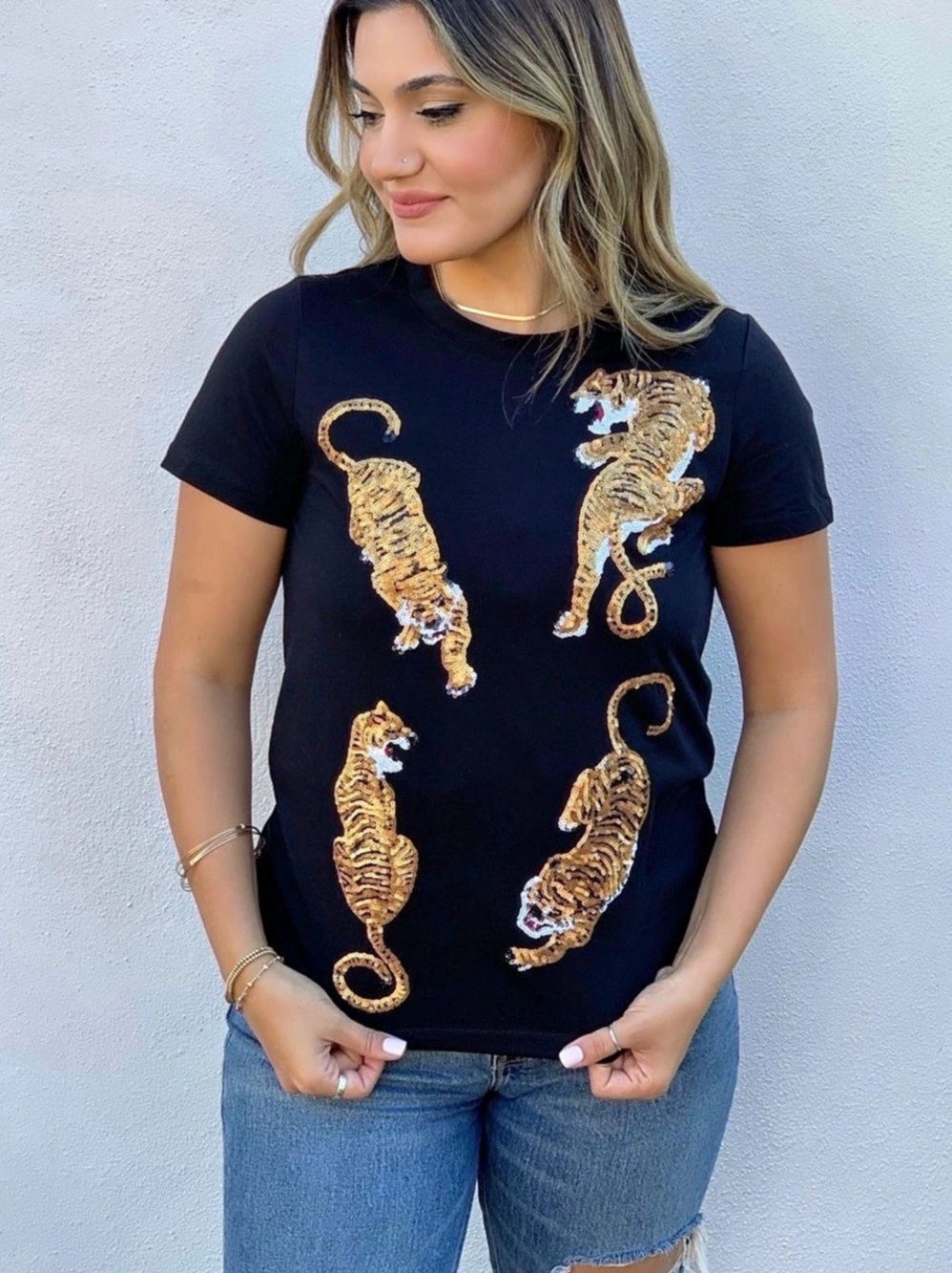 Queen of  Sparkles Sequined Tiger Tee in Black & Gold Size Medium